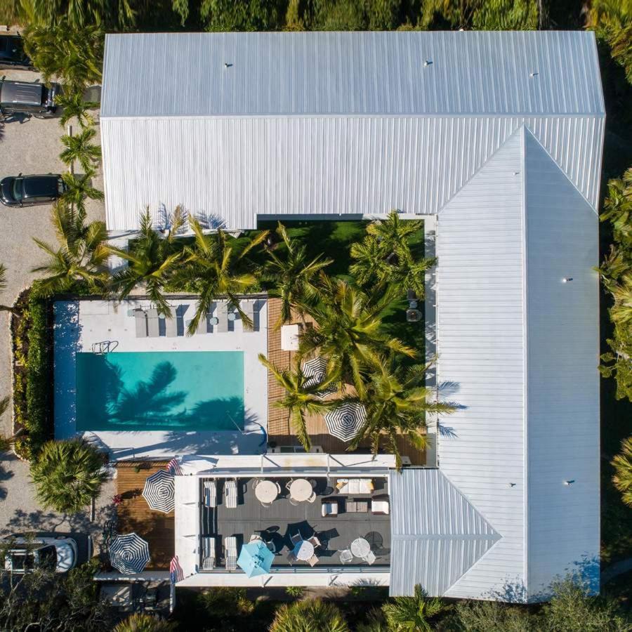 Seaspray Surf Lodge เวโรบีช ภายนอก รูปภาพ
