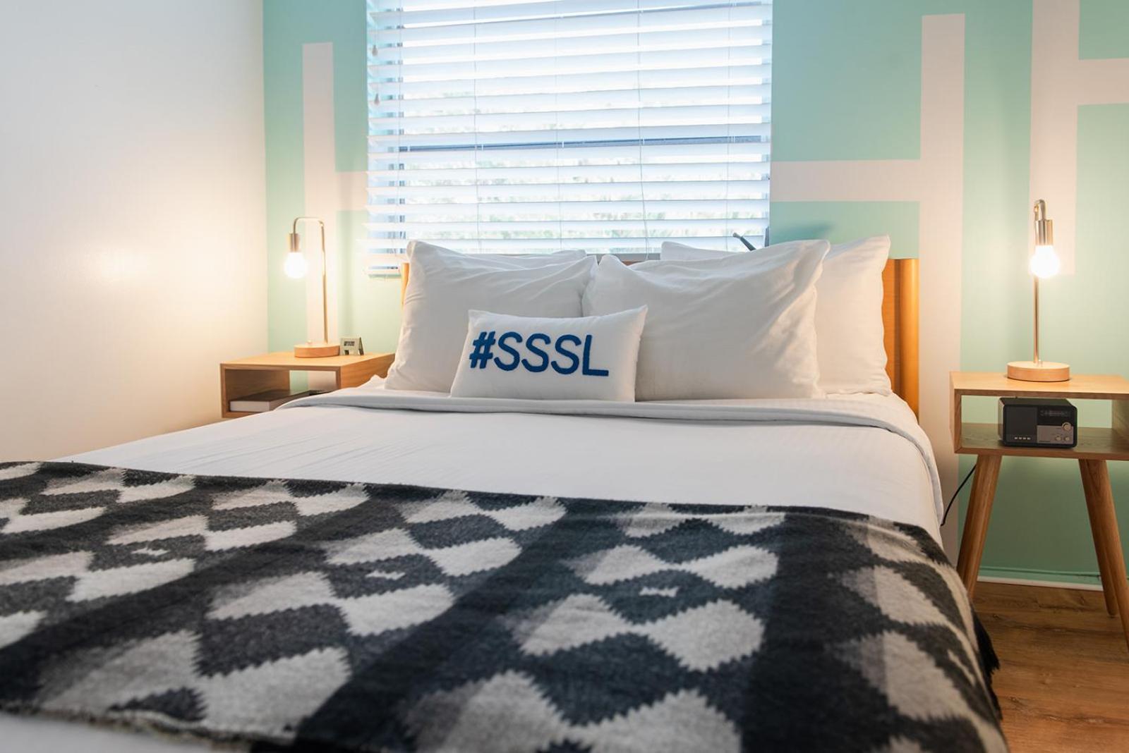 Seaspray Surf Lodge เวโรบีช ภายนอก รูปภาพ