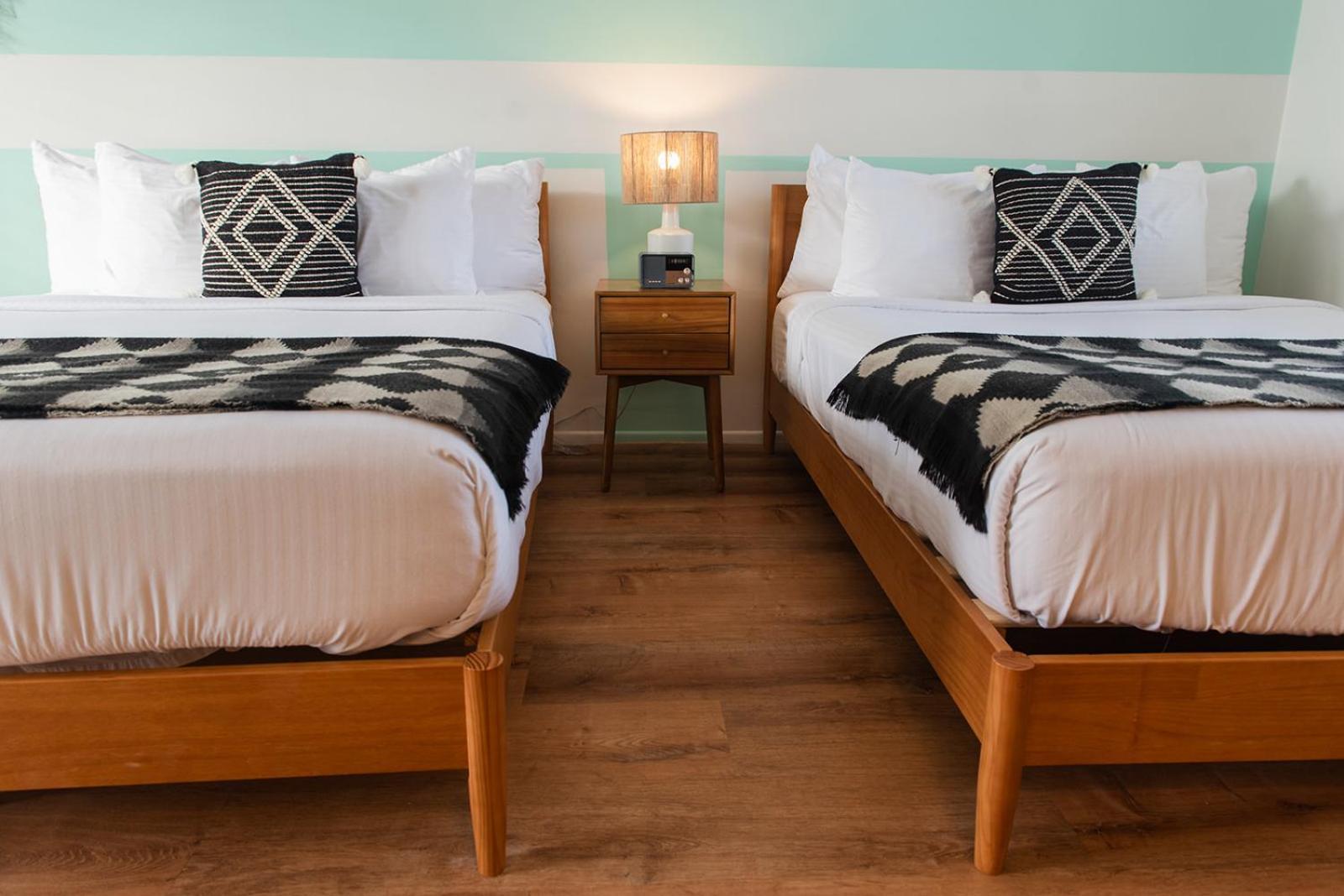 Seaspray Surf Lodge เวโรบีช ภายนอก รูปภาพ