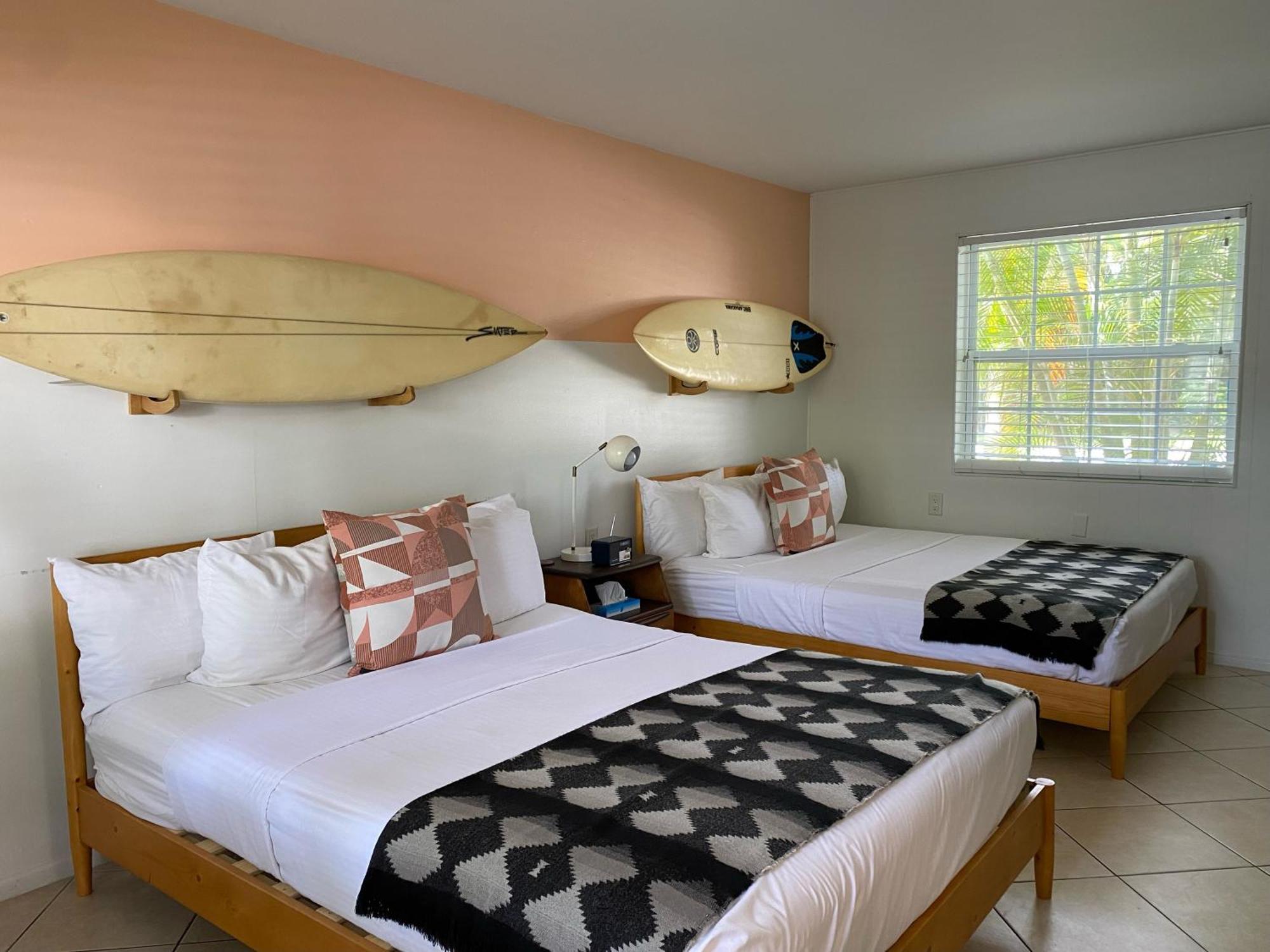 Seaspray Surf Lodge เวโรบีช ภายนอก รูปภาพ
