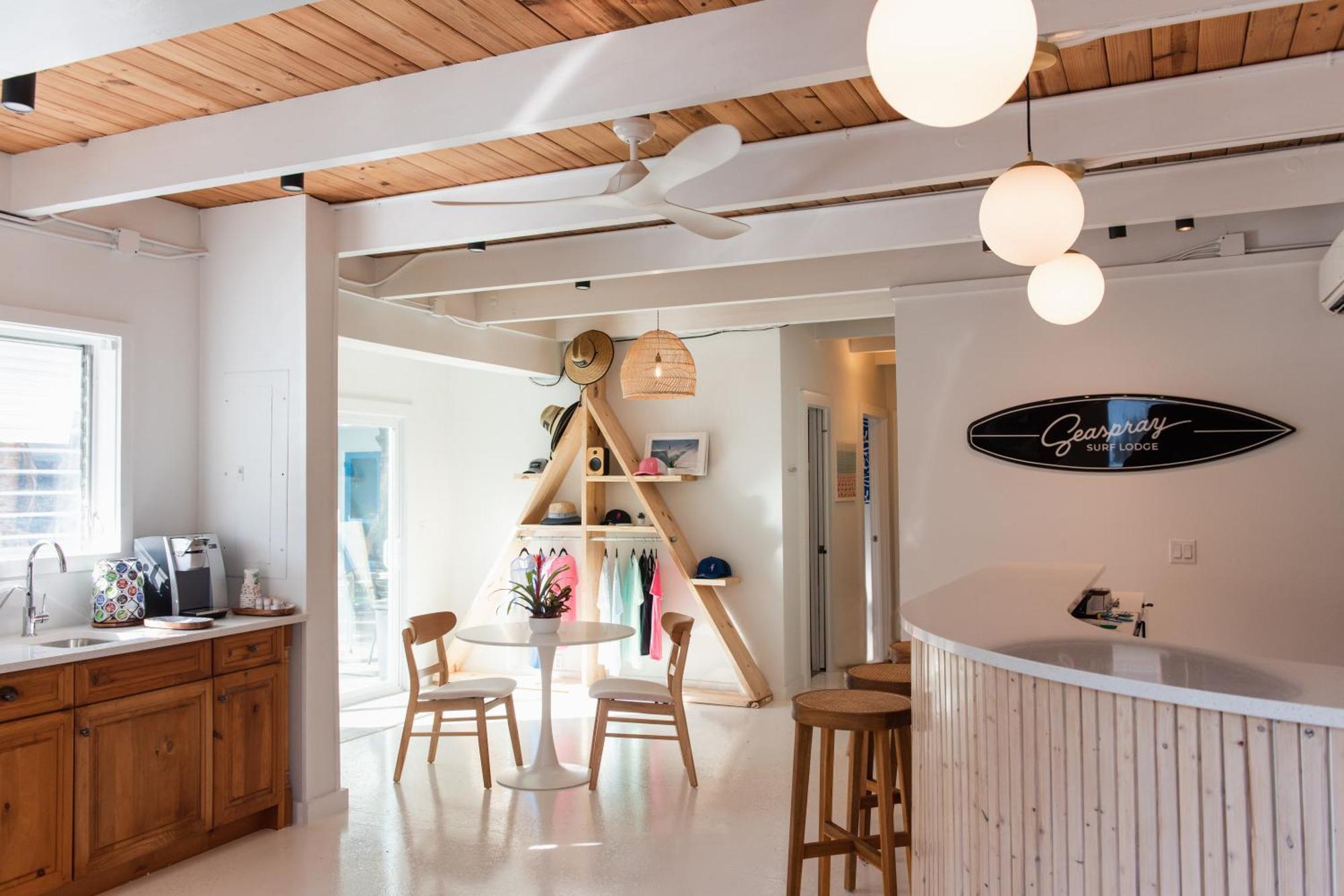 Seaspray Surf Lodge เวโรบีช ภายนอก รูปภาพ